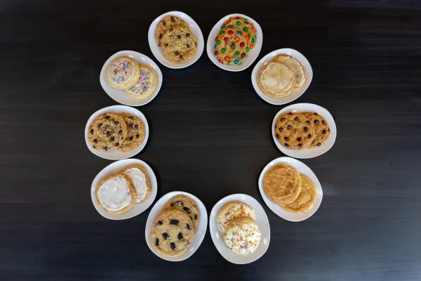 Bad_Honey_Cookies_Mixed_Cookie_Plates_48